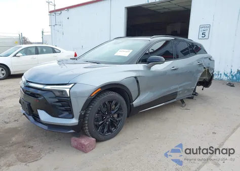 2025 Chevrolet Blazer Ev Ss Awd z USA, uszkodzony, nr VIN 3GNKDERL5SS243071